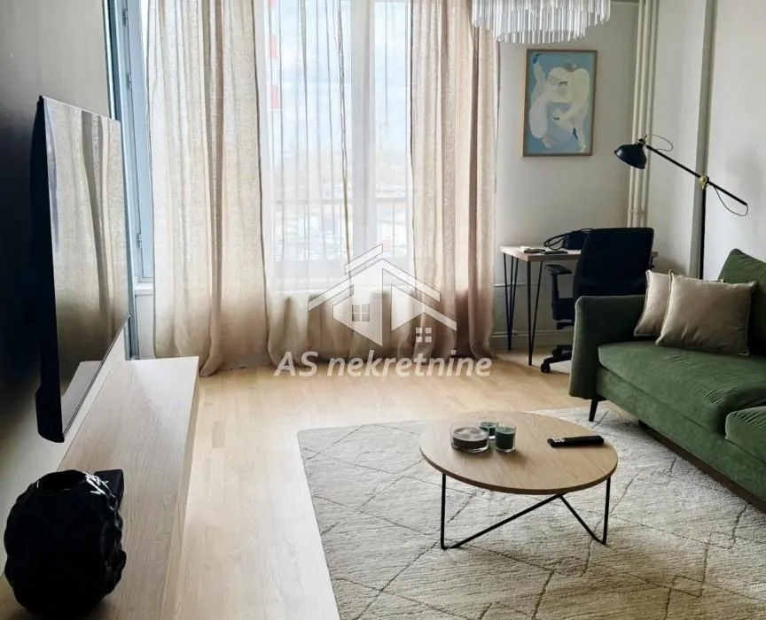 Izdavanje, dvosoban stan, 45m², Stari Grad, Beograd