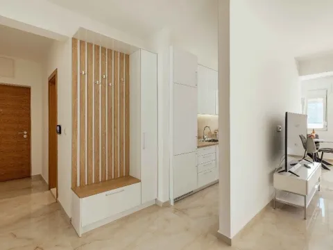 Sale, two bedroom apartment, 120m², Baošići, Herceg Novi - image 6