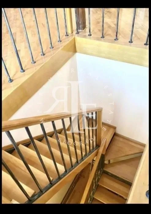Sale, office space, 250m², Stari Grad, Beograd