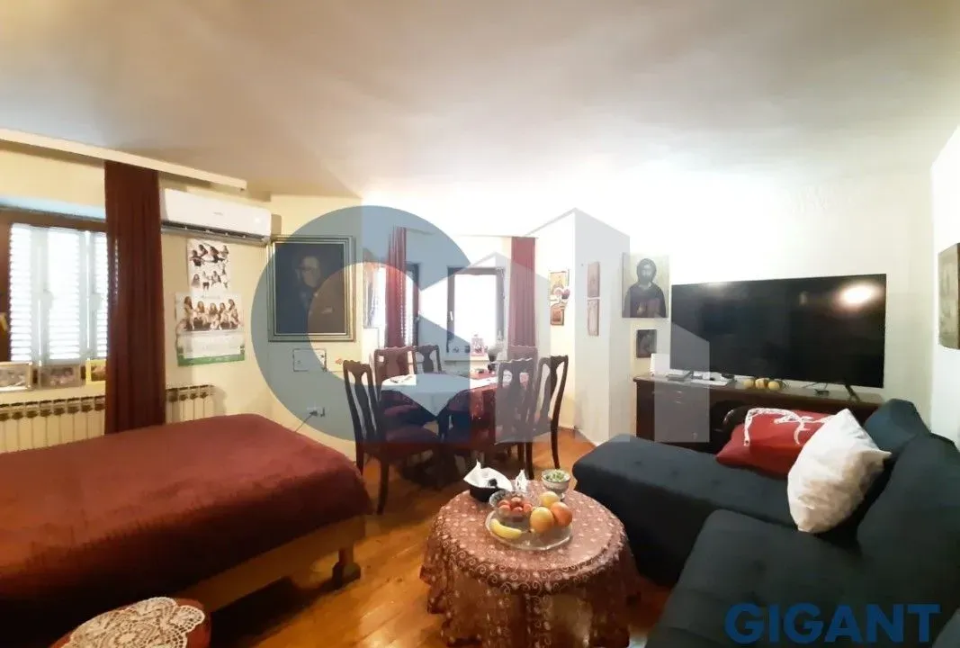 Prodaja, kuća, 250m², Savski Venac, Beograd