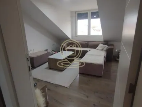 Prodaja, trosoban stan, 78m², Pantelej, Niš - image 2