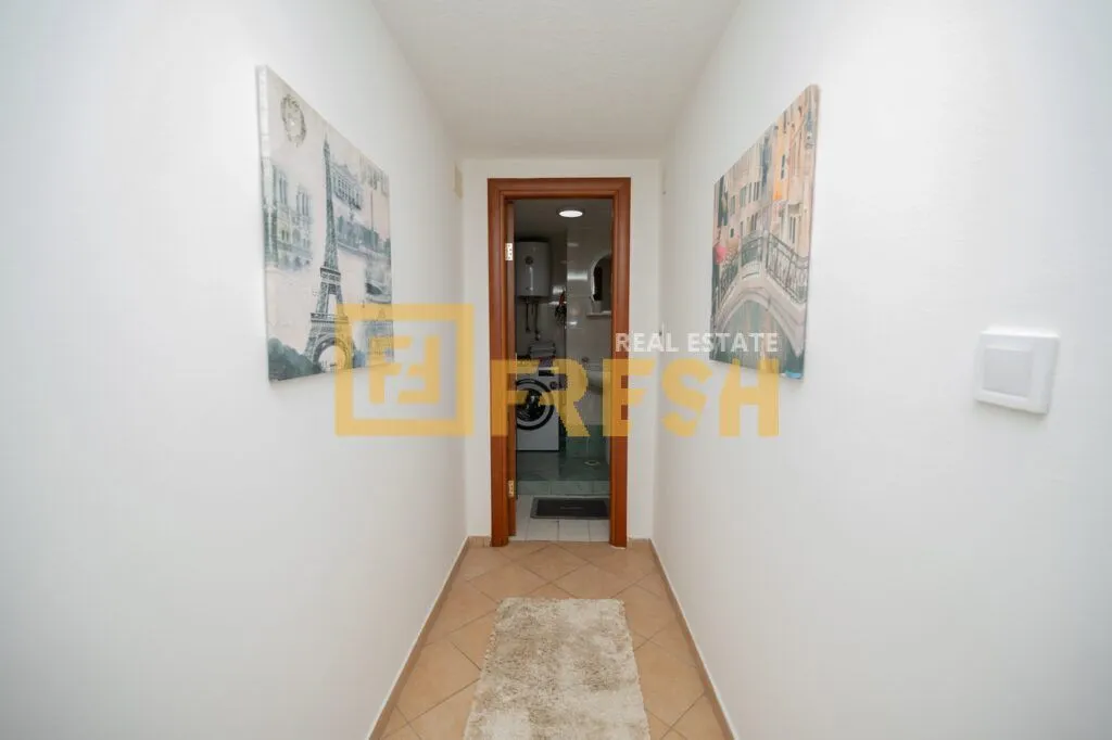 Sale, two bedroom apartment, 49m², Stari Aerodrom, Podgorica