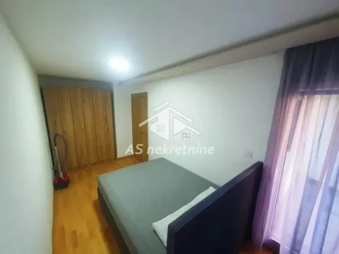 Izdavanje, dvosoban stan, 48m², Cvetkova Pijaca, Zvezdara Sve Podlokacije - image 7