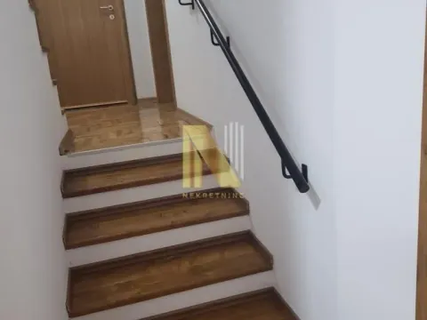 Prodaja, kuća, 350m², Sremska Kamenica, Petrovaradin - image 18