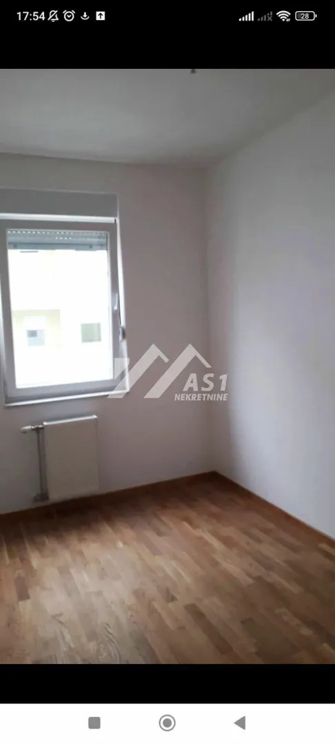 Izdavanje, jednosoban stan, 38m², Socijalno, Novi Sad Sve Podlokacije