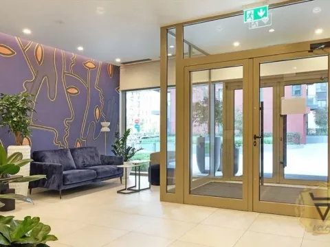 Izdavanje, trosoban stan, 72m², Savski Venac, Beograd - image 10