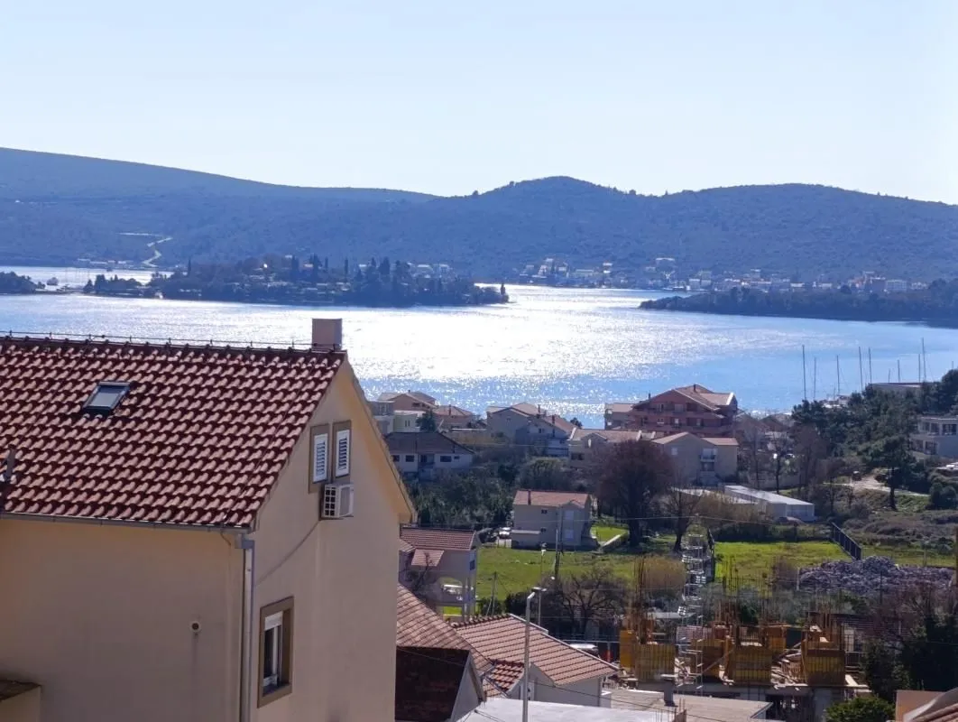 Prodaja, dvosoban stan, 77m², Tivat, Crna Gora