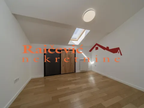 Prodaja, četvorosoban stan, 135m², Pančevo, Srbija - image 14