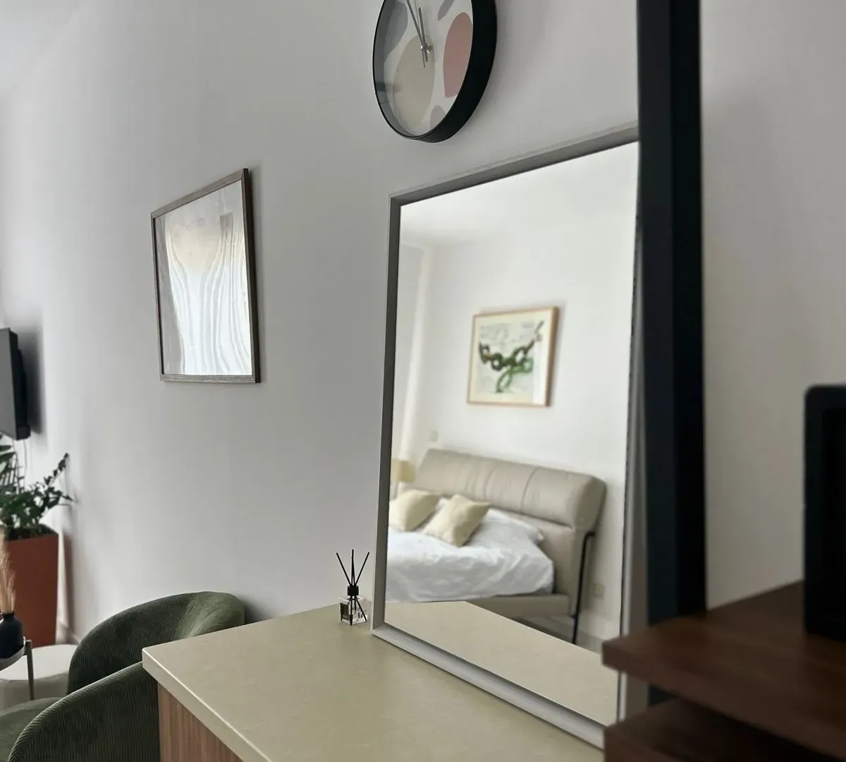 Izdavanje, garsonjera, 28m², Pržno, Budva
