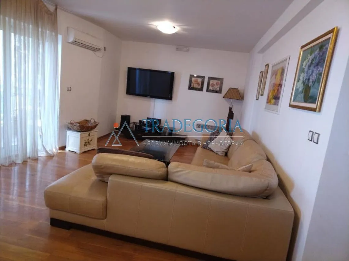 Prodaja, dvosoban stan, 76m², Petrovac, Budva