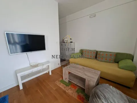 Rent, studio apartment, 33m², Centar, Bar - image 11