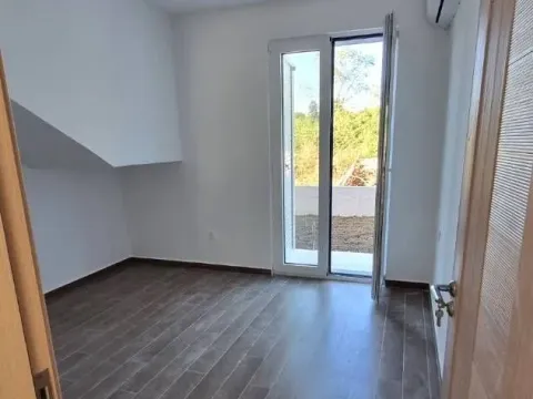 Prodaja, dvosoban stan, 68m², Đenovići, Herceg Novi - image 5