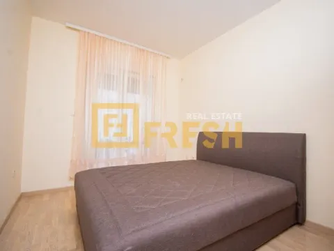 Izdavanje, jednosoban stan, 45m², City Kvart, Podgorica - image 8