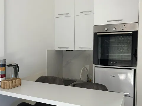 Stan-na-dan, garsonjera, 26m², Master Kvart, Podgorica - image 4