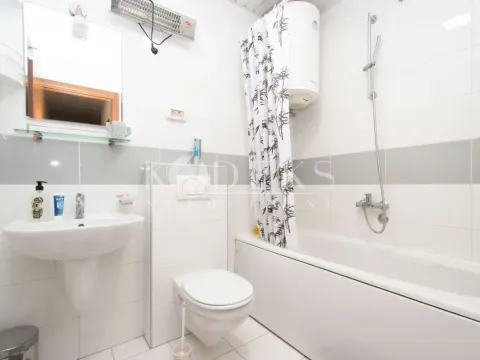 Izdavanje, dvosoban stan, 74m², City Kvart, Podgorica - image 10