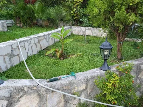 Prodaja, četvorosoban stan, 130m², Kamenari, Herceg Novi - image 7