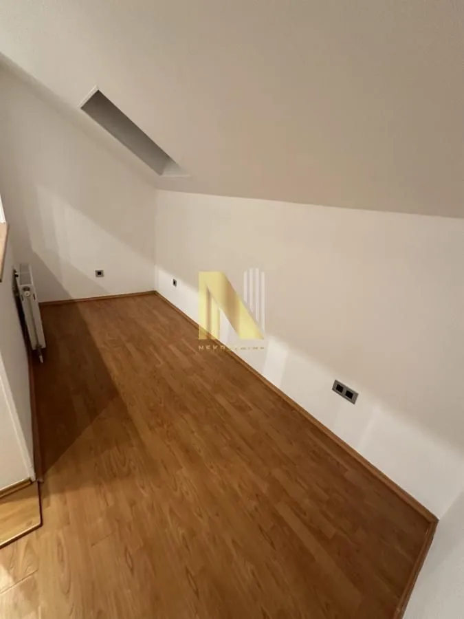 Izdavanje, kuća, 250m², Lipov gaj, Novi Sad Sve Podlokacije