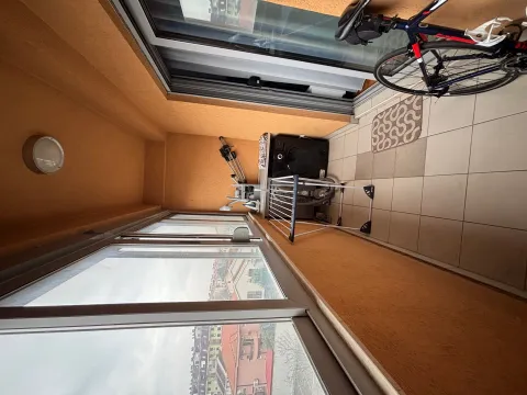 Sale, three bedroom apartment, 86m², Stari Aerodrom, Podgorica - image 3