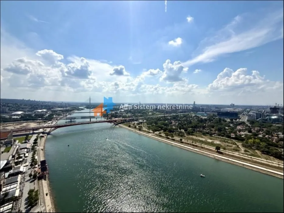 Izdavanje, trosoban stan, 98m², Savski Venac, Beograd