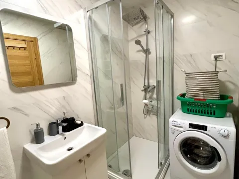Rent, one bedroom apartment, 47m², New City, Podgorica - image 10