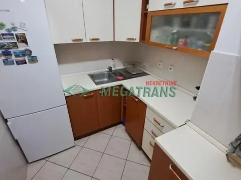 Izdavanje, trosoban stan, 72m², Bulevar Oslobodjenja, Novi Sad Sve Podlokacije - image 12