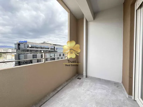 Izdavanje, jednosoban stan, 49m², Central Point, Podgorica - image 6