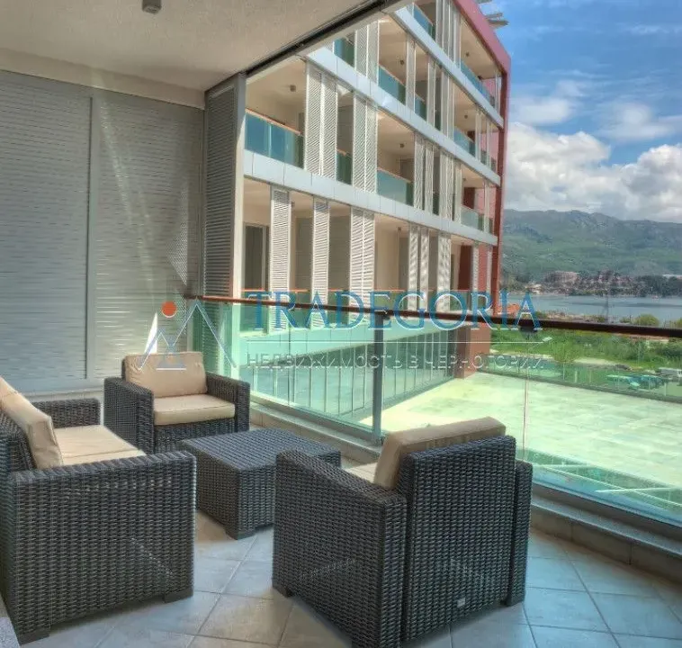 Prodaja, dvosoban stan, 112m², Budva, Crna Gora