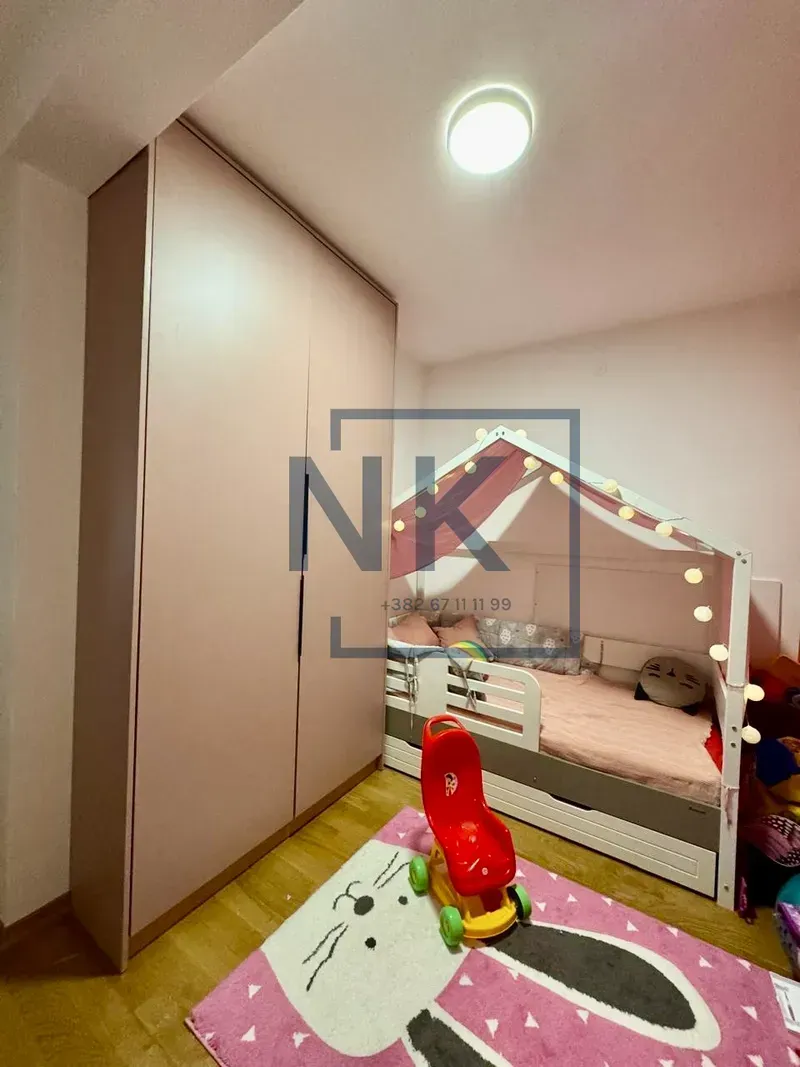 Prodaja, trosoban stan, 90m², Tološi, Podgorica
