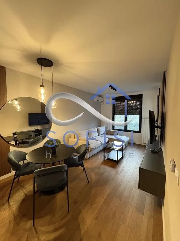 Izdavanje, dvosoban stan, 42m², Grbavica, Novi Sad Sve Podlokacije