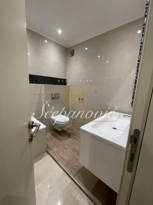 Sale, four bedroom apartment, 104m², Bulevar Evrope, Novi Sad Sve Podlokacije