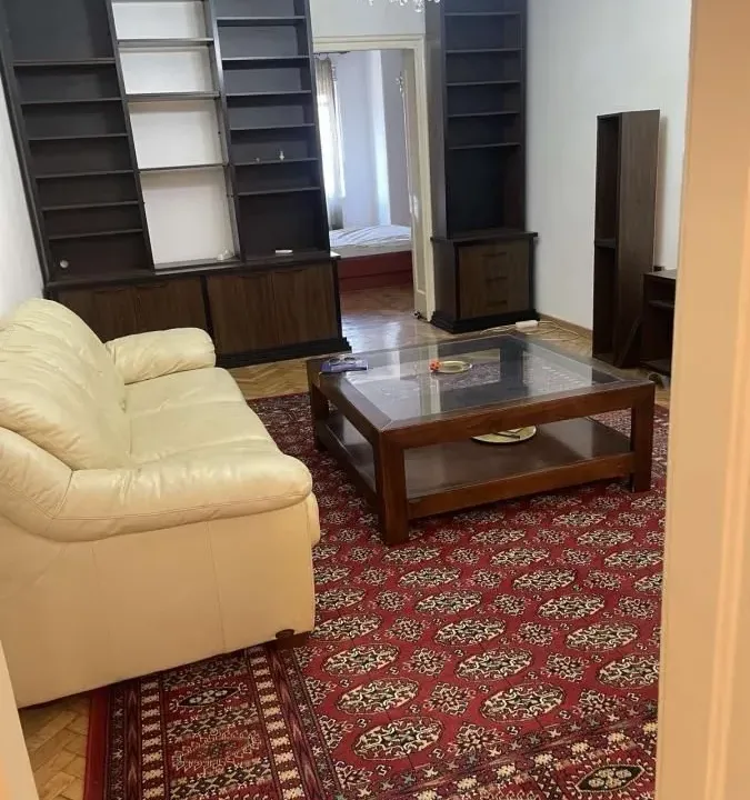 Prodaja, dvosoban stan, 75m², Slavija, Vračar Sve Podlokacije