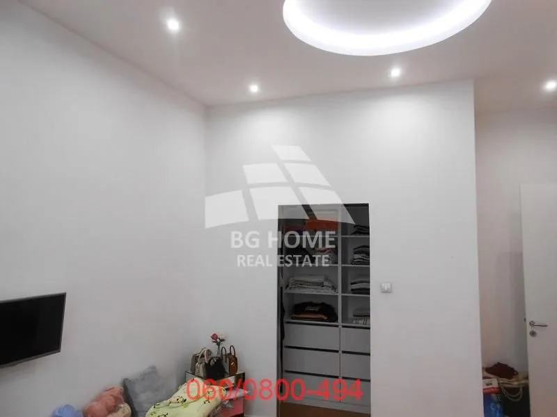 Prodaja, četvorosoban stan, 120m², Zemun Centar, Zemun Sve Podlokacije