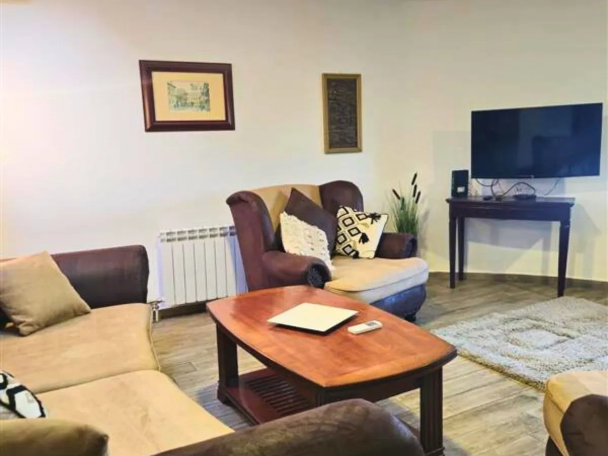 Prodaja, trosoban stan, 123m², Vračar Sve Podlokacije, Beograd