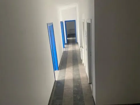 Rent, office space, 1440m², Stara Pazova, Srbija - image 5