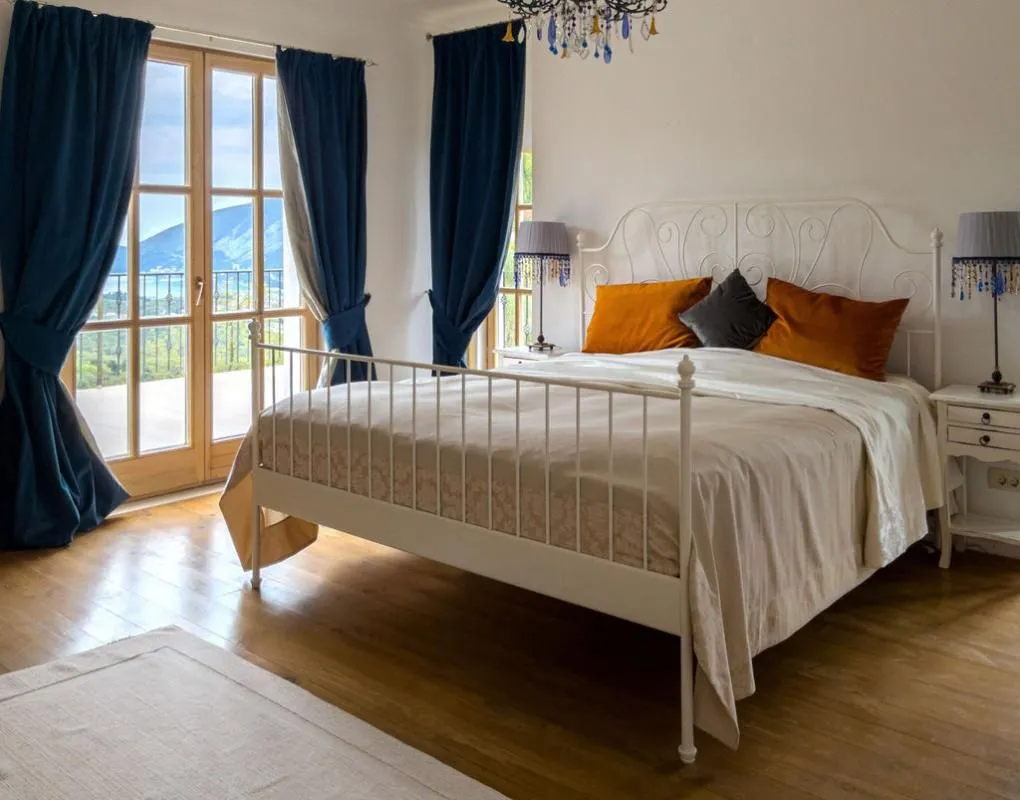 Prodaja, kuća, 353m², Ratiševina, Herceg Novi