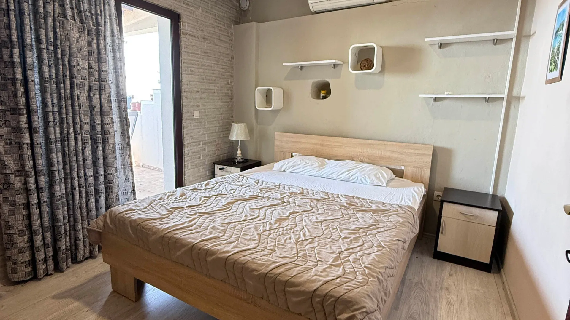 Izdavanje, kuća, 110m², Dobre Vode, Bar