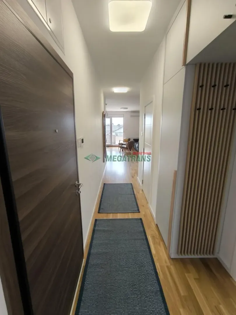 Izdavanje, trosoban stan, 74m², Adice, Novi Sad Sve Podlokacije