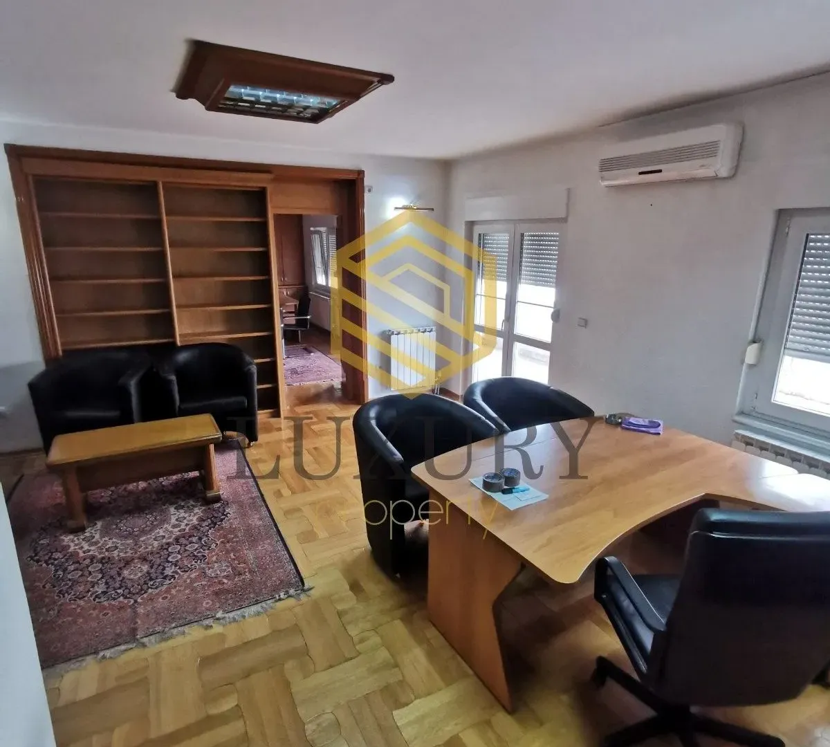 Rent, office space, 150m², Ljubović, Podgorica