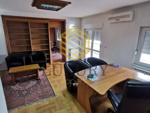 Rent, office space, 150m², Ljubović, Podgorica - image 8