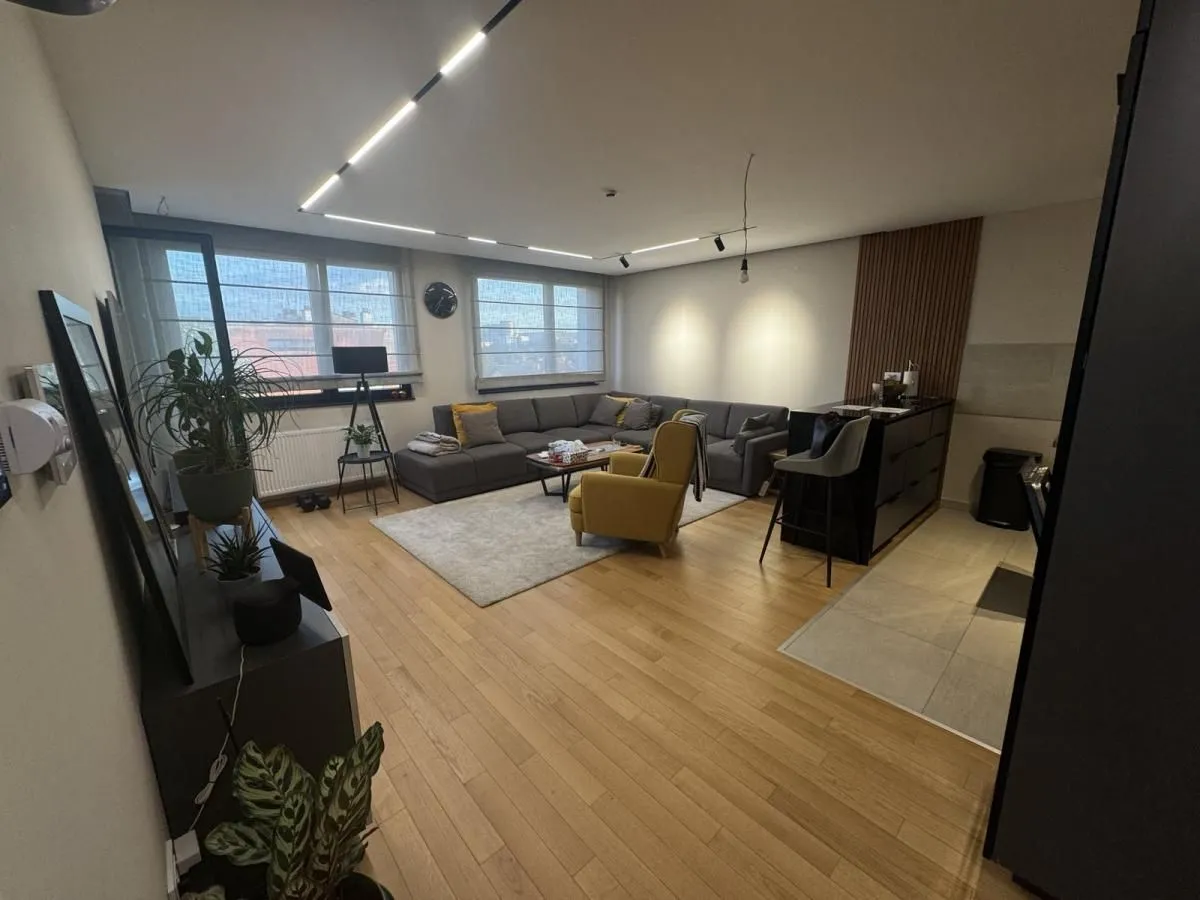 Sale, two bedroom apartment, 69m², Adamovićevo Naselje, Novi Sad Sve Podlokacije