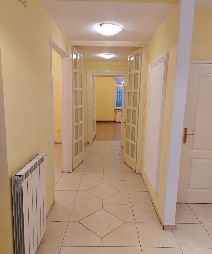 Rent, office space, 70m², Stari Grad, Beograd
