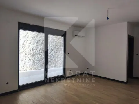 Rent, one bedroom apartment, 51m², Gorica C, Podgorica - image 3