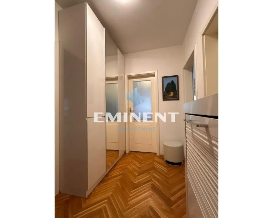 Izdavanje, dvosoban stan, 50m², Autokomanda, Voždovac Sve Podlokacije