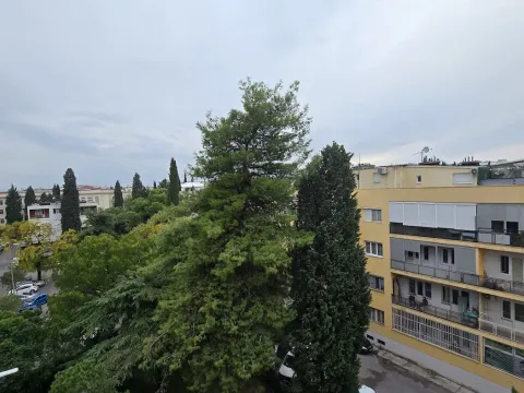 Izdavanje, stan, 40m², Preko Morače, Podgorica - image 8