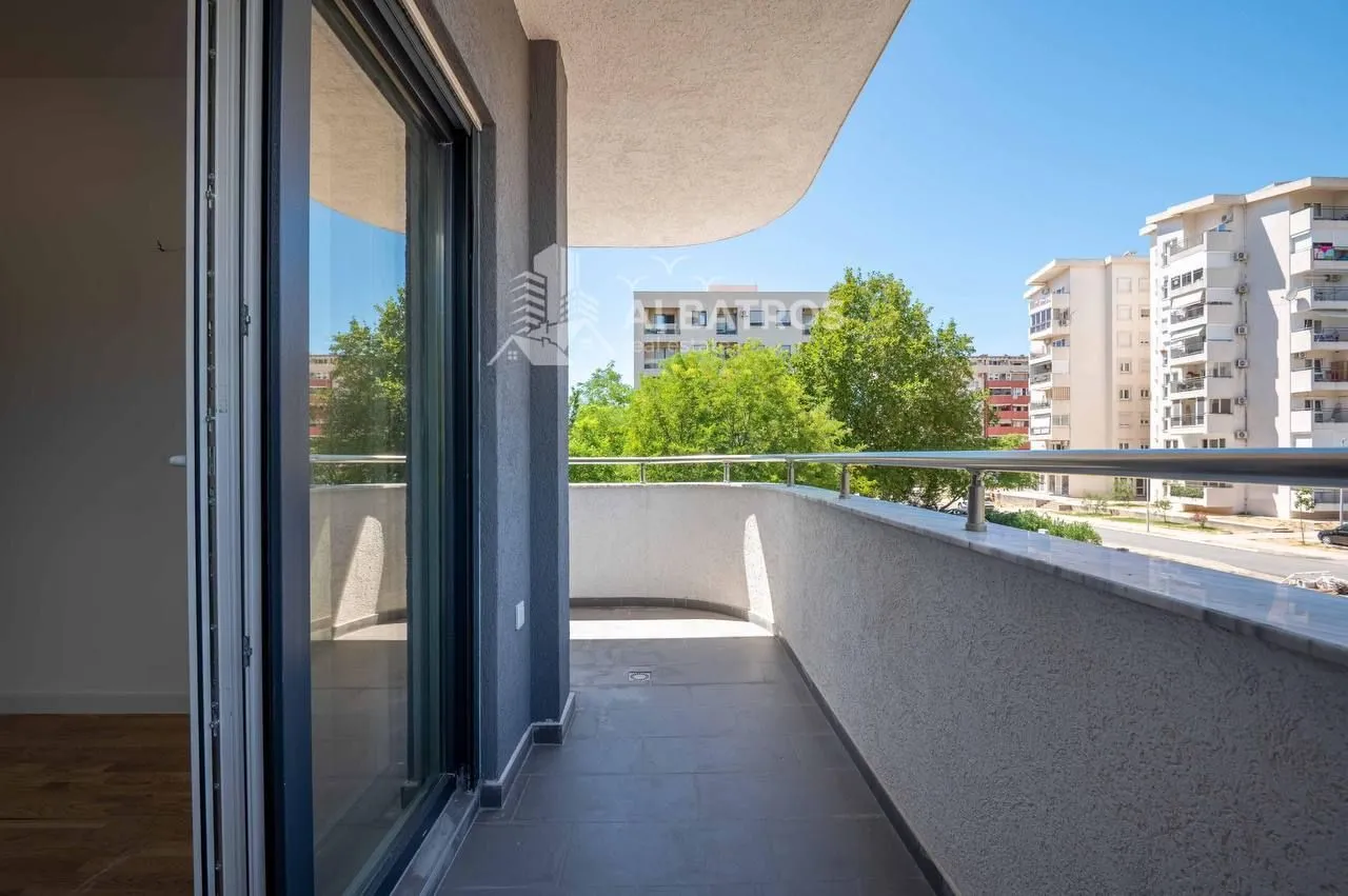 Sale, one bedroom apartment, 65m², Bar, Crna Gora