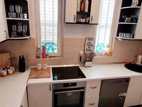 Prodaja, četvorosoban stan, 127m², Momišići, Podgorica - image 7