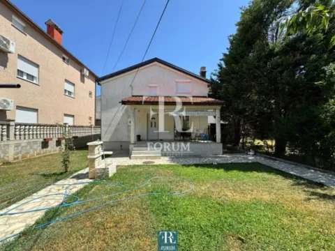 Sale, house, 522m², Tološi, Podgorica - image 3