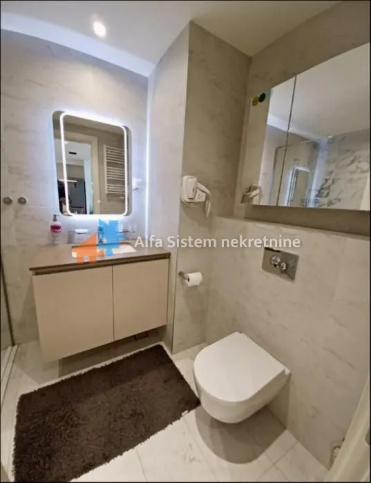 Sale, two bedroom apartment, 56m², Savski Venac, Beograd