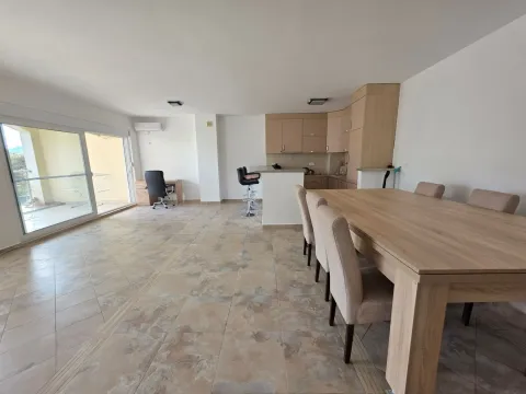 Prodaja, dvosoban stan, 120m², Budva, Crna Gora - image 5