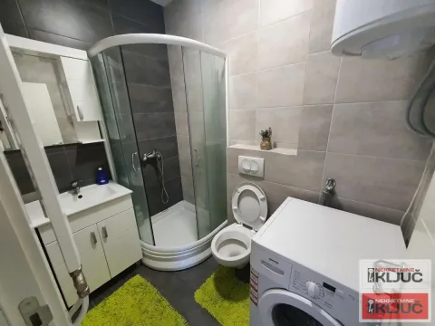 Izdavanje, dvosoban stan, 64m², Podbara, Novi Sad Sve Podlokacije - image 15